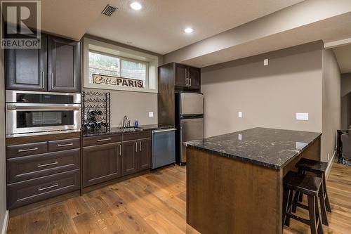 7707 Sarah Place, Prince George, BC - Indoor Photo Showing Kitchen