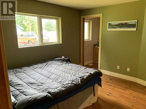 3925 Mountainview Avenue, Terrace, BC - Indoor Photo Showing Bedroom