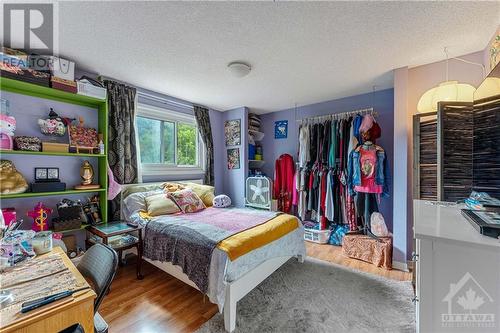 2445 Clementine Boulevard, Ottawa, ON - Indoor Photo Showing Bedroom