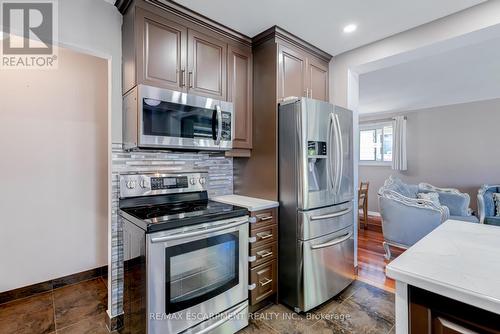 40 Queenslea Drive, Hamilton, ON - Indoor Photo Showing Kitchen With Stainless Steel Kitchen