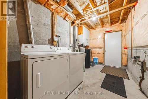 66 Raspberry Lane, Guelph, ON - Indoor Photo Showing Laundry Room