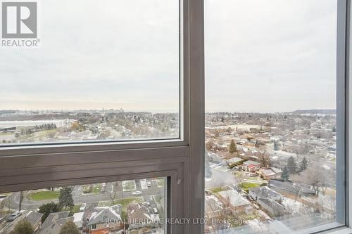 1614 - 1480 Bayly Street, Pickering, ON - Indoor Photo Showing Other Room