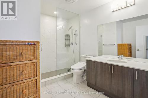 1614 - 1480 Bayly Street, Pickering, ON - Indoor Photo Showing Bathroom