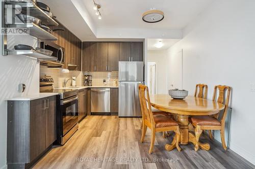 1614 - 1480 Bayly Street, Pickering, ON - Indoor Photo Showing Kitchen