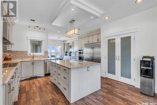 426 Greenbryre Lane, Greenbryre, SK - Indoor Photo Showing Kitchen With Upgraded Kitchen