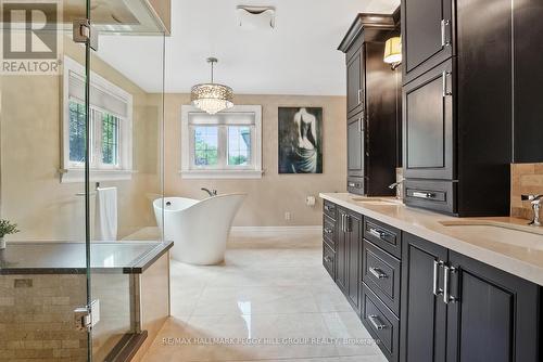 25 Grand Forest Drive, Barrie, ON - Indoor Photo Showing Bathroom