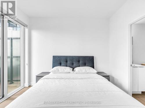 530 - 30 Shore Breeze Drive E, Toronto (Mimico), ON - Indoor Photo Showing Bedroom