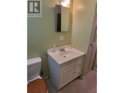 410 Ritchie Avenue, Quesnel, BC - Indoor Photo Showing Bathroom