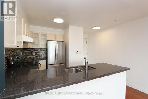 1109 - 188 Doris Avenue, Toronto (Willowdale East), ON - Indoor Photo Showing Kitchen With Double Sink