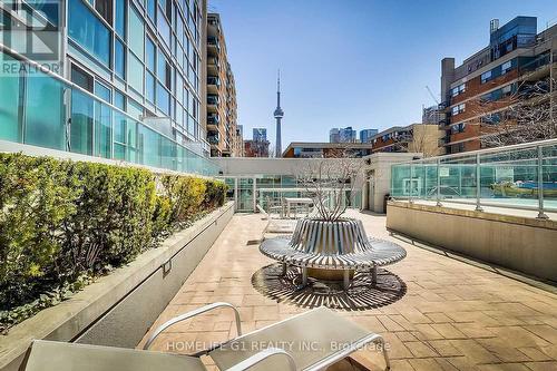 1014 - 96 St Patrick Street, Toronto, ON - Outdoor