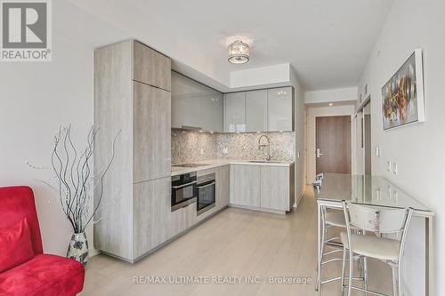 614 - 15 Queens Quay E, Toronto, ON - Indoor Photo Showing Kitchen