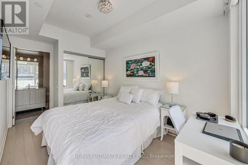 614 - 15 Queens Quay E, Toronto, ON - Indoor Photo Showing Bedroom