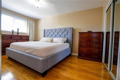 2155 Stir Crescent, Mississauga, ON - Indoor Photo Showing Bedroom