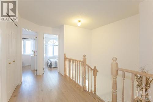 Bright & Wide Second Floor Hallway - 1 Furlong Crescent, Ottawa, ON - Indoor Photo Showing Other Room