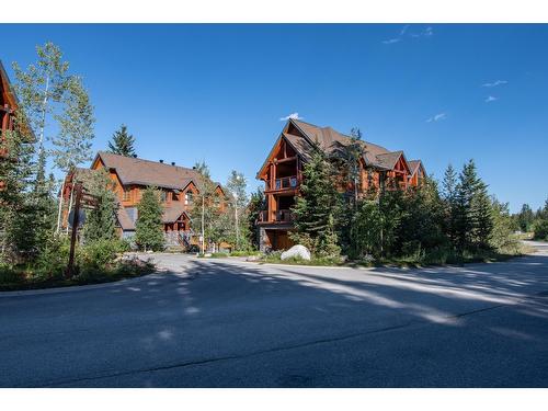 6 - 1595 Whitetooth Trail, Golden, BC - Outdoor With Facade