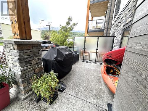 410 5Th  S Avenue Unit# 2102, Golden, BC - Outdoor With Exterior