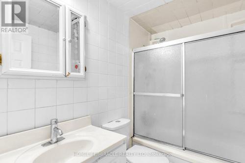 14 Greenbush Court, Brampton, ON - Indoor Photo Showing Bathroom