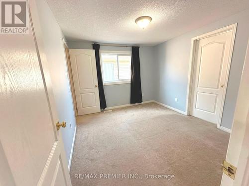 98 Shephard Avenue, New Tecumseth, ON - Indoor Photo Showing Other Room