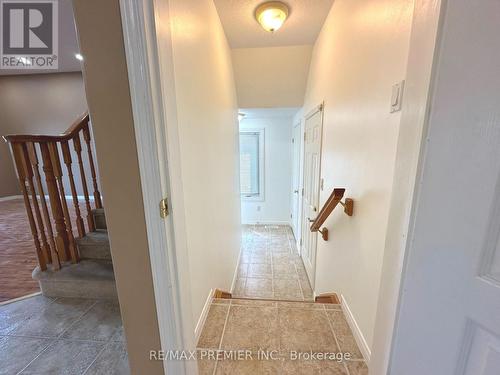 98 Shephard Avenue, New Tecumseth, ON - Indoor Photo Showing Other Room
