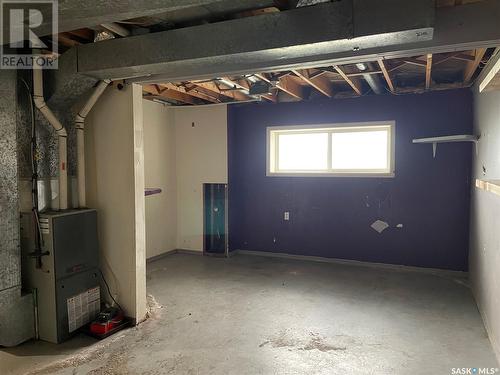 303 8Th Avenue E, Meadow Lake, SK - Indoor Photo Showing Basement