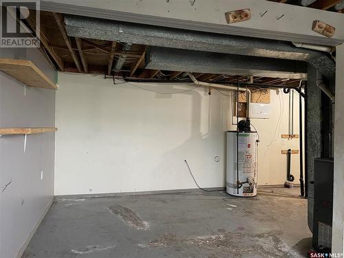 303 8Th Avenue E, Meadow Lake, SK - Indoor Photo Showing Basement