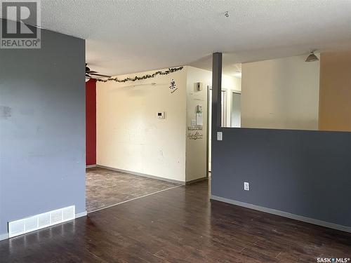 303 8Th Avenue E, Meadow Lake, SK - Indoor Photo Showing Other Room