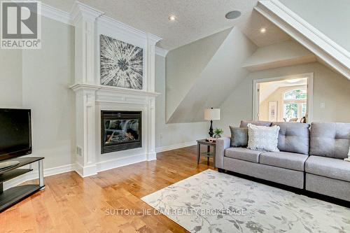 1990 Pelkey Road, London, ON - Indoor Photo Showing Living Room With Fireplace