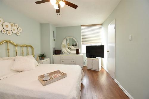 2055 Upper Middle Road|Unit #1610, Burlington, ON - Indoor Photo Showing Bedroom