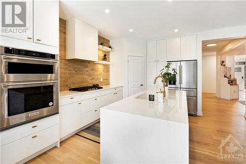 838 Sendero Way, Ottawa, ON - Indoor Photo Showing Kitchen With Stainless Steel Kitchen With Upgraded Kitchen