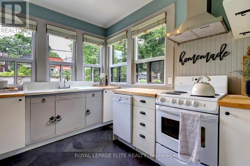 52 Indian Road, Toronto, ON - Indoor Photo Showing Kitchen