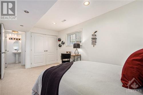 720 Kilbirnie Drive, Ottawa, ON - Indoor Photo Showing Bedroom