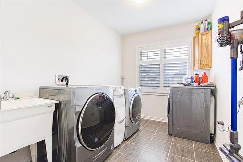 20 Lise Lane, Caledonia, ON - Indoor Photo Showing Laundry Room