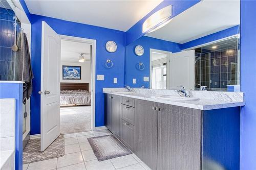 20 Lise Lane, Caledonia, ON - Indoor Photo Showing Bathroom