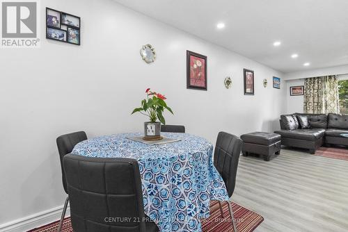 4517 Sussex Drive, Niagara Falls, ON - Indoor Photo Showing Dining Room