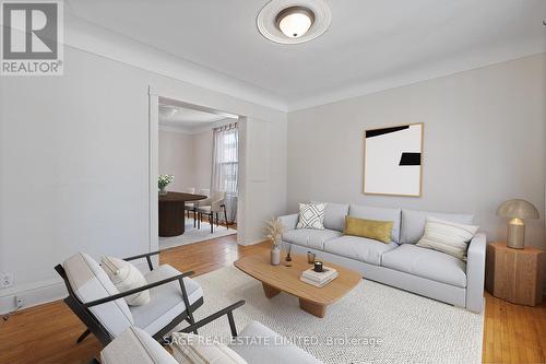 52 Dalkeith Avenue, Hamilton, ON - Indoor Photo Showing Living Room