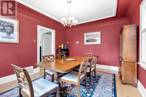 11 Chalmers Street, London, ON - Indoor Photo Showing Dining Room