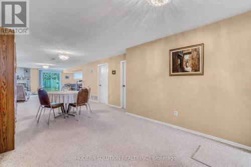 1662 Warren Drive, Mississauga, ON - Indoor Photo Showing Other Room