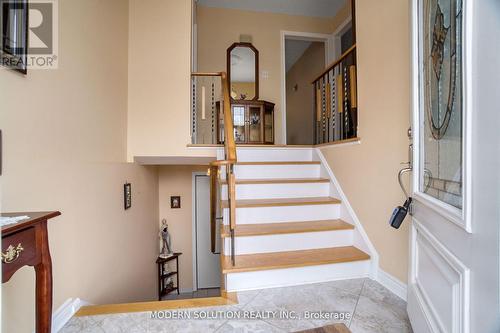 1662 Warren Drive, Mississauga, ON - Indoor Photo Showing Other Room