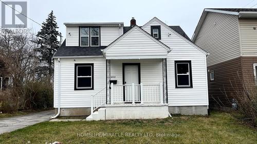 5659 Robinson Street, Niagara Falls, ON - Outdoor