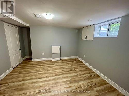 5659 Robinson Street, Niagara Falls, ON - Indoor Photo Showing Other Room