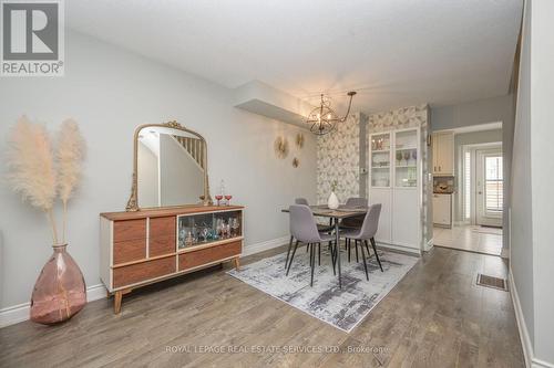 406 - 895 Maple Avenue, Burlington, ON - Indoor Photo Showing Dining Room