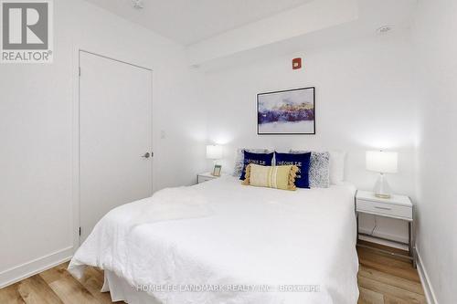 303 - 2100 Bridletowne Circle, Toronto, ON - Indoor Photo Showing Bedroom