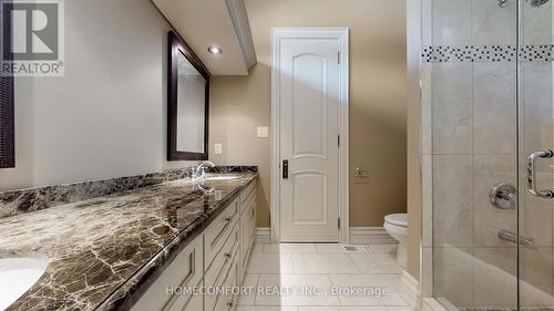 11 Macleod Estate Court, Richmond Hill (Jefferson), ON - Indoor Photo Showing Bathroom