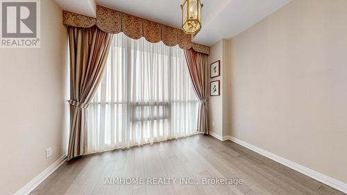 3901 - 59 Annie Craig Drive, Toronto, ON - Indoor Photo Showing Other Room