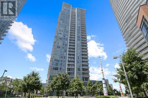 813 - 66 Forest Manor Road, Toronto, ON - Outdoor With Balcony With Facade