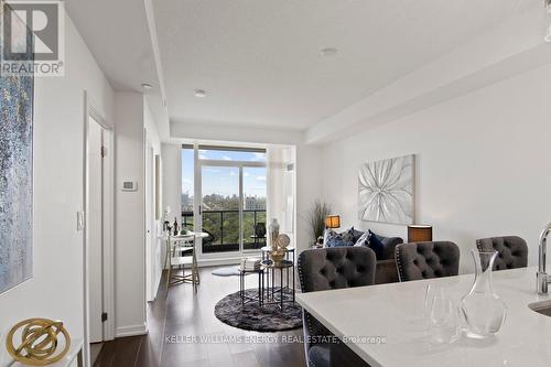 813 - 66 Forest Manor Road, Toronto, ON - Indoor