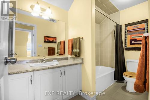 507 Grange Way, Peterborough, ON - Indoor Photo Showing Bathroom