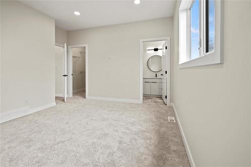 42 Harry Waytiuk Drive, East Selkirk, MB - Indoor Photo Showing Other Room