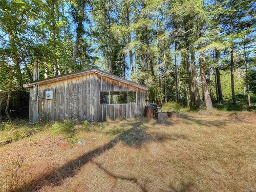 3135 Cannon Cres, Hornby Island, BC 