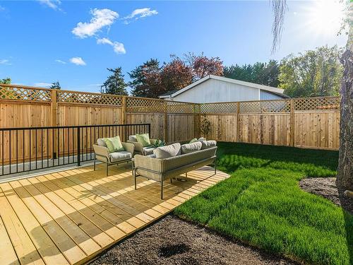 482 Grafton St, Esquimalt, BC - Outdoor